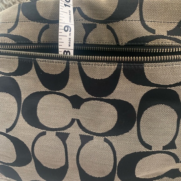Authentic “COACH” Signature Hobo Shoulder Bag - Picture 11 of 16